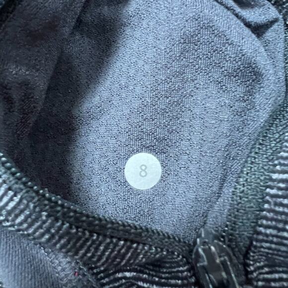 Lululemon Full Zip Define Jacket SIZE 8 Gray Stretch Long Sleeve Thumbholes - Picture 3 of 11